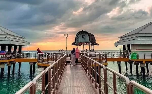 Pantai-Senggigi